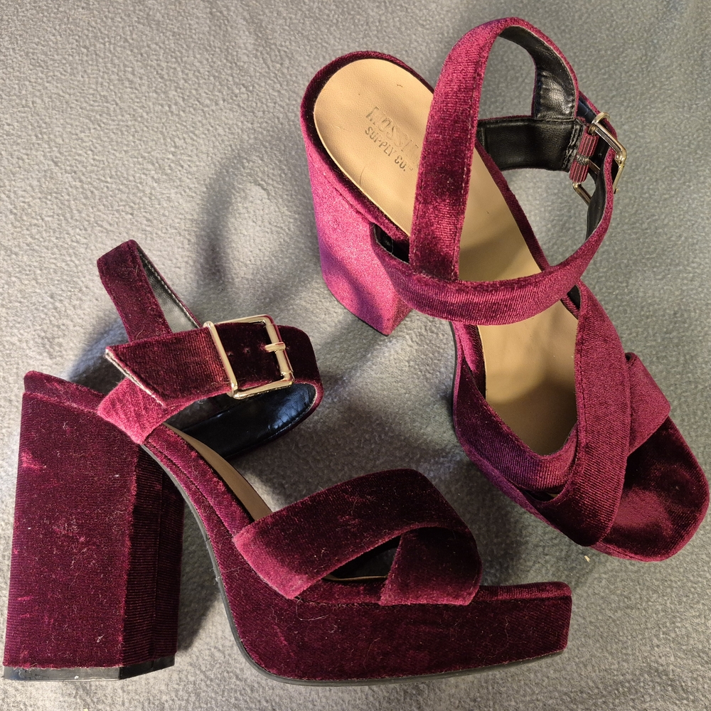 Velvet Platform Block Heel Sandals - Wine Pink
